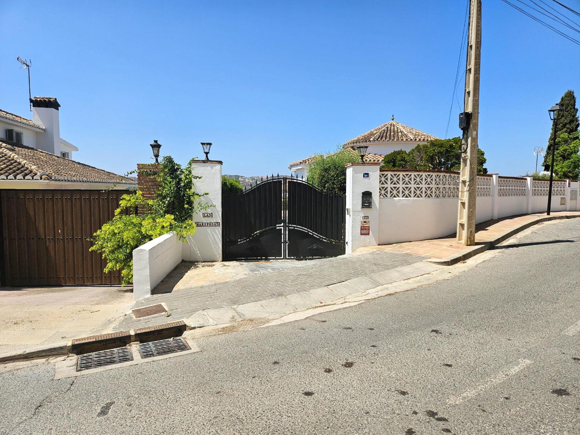 Villa Las Mariposas In La Sierrezuela, Mijas Costa Михас Коста Екстериор снимка